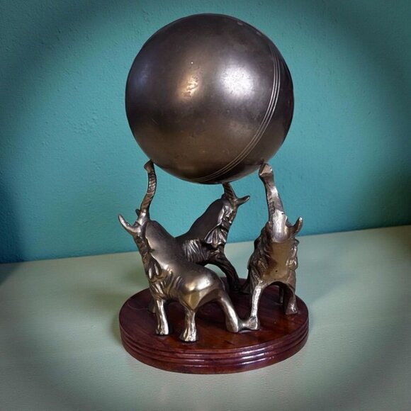 Lucky 3 Elephant Trio Sculpture Holding Sphere – Symbolic Global Art, 7”  Boho D - Picture 1 of 10